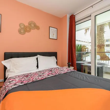 Du Apartment *