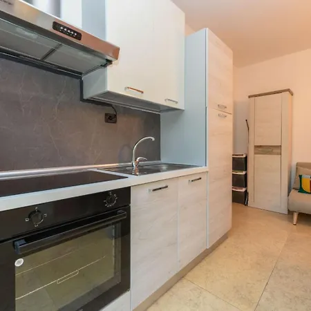 Du Apartment Desenzano del Garda